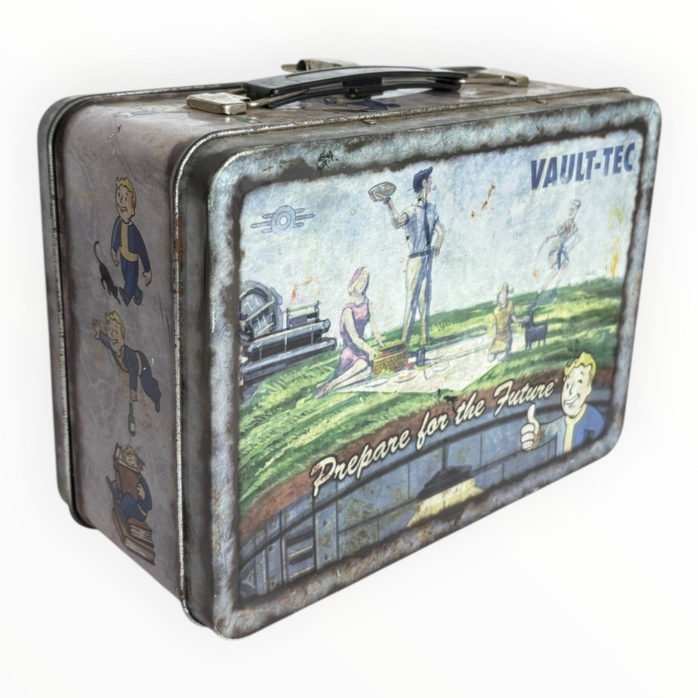 Fallout 3 Vault-Tec Metal Lunchbox Collectors Edition Vault Boy Bethesda Tin